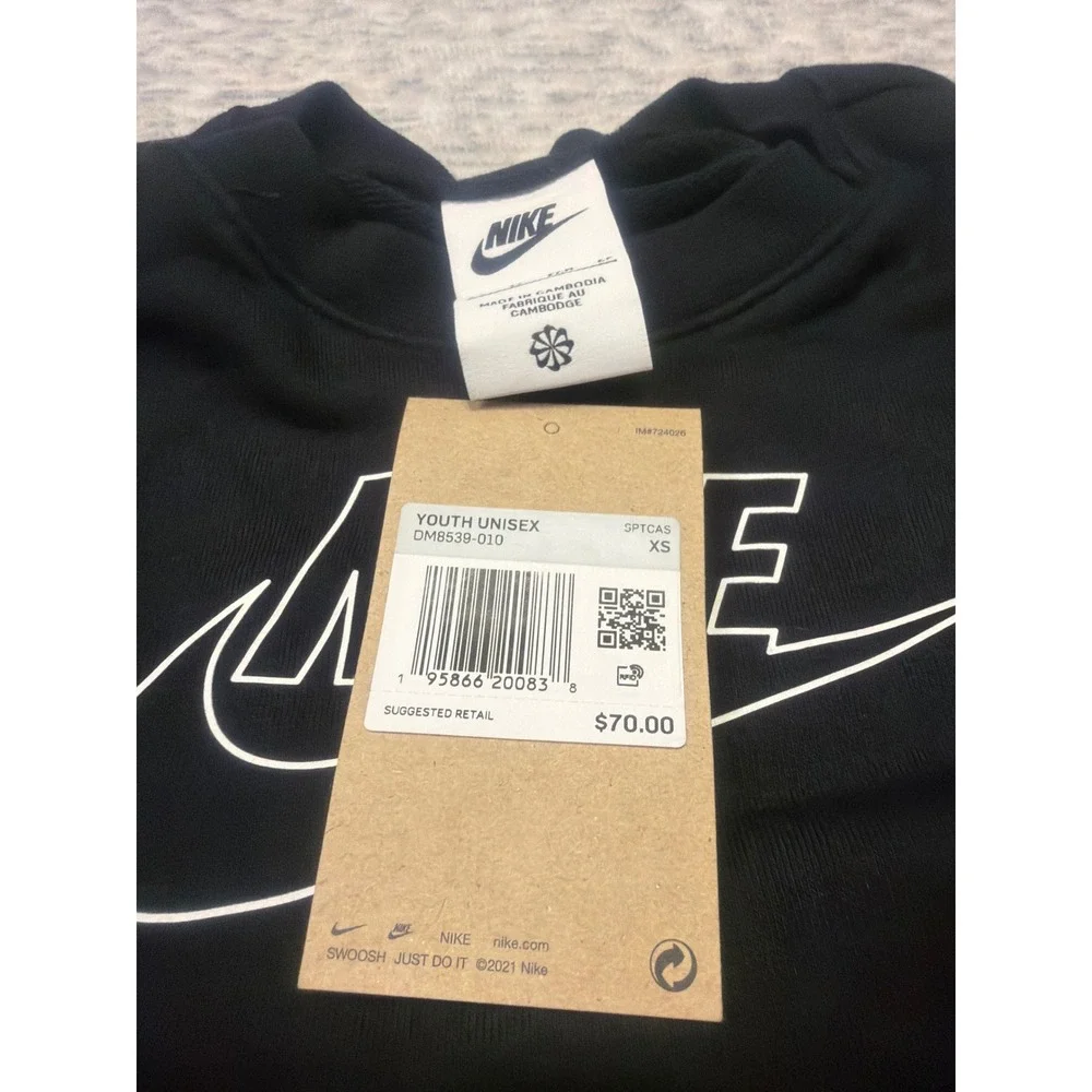 NIKE Youth Unisex Black Crew Neck‎ Sweatshirt Long Sleeve Size XS NWT